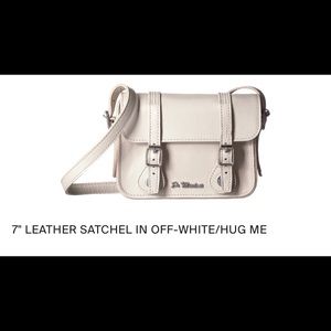 dr martens crossbody bolsa